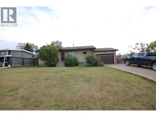 9420 Ravine Dr, Dawson Creek, BC, V1G3V6 | Card Image