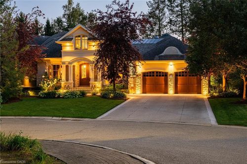 38 Shorewood Pl, Oakville, ON, L6K3Y4 | Card Image