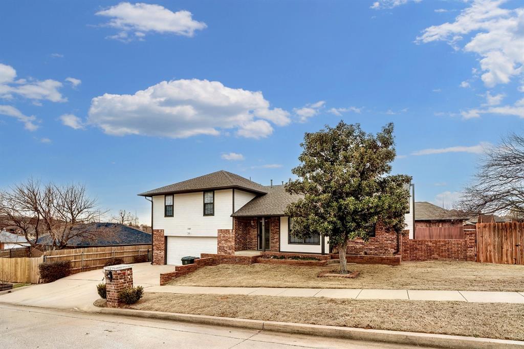 Mark St, Midwest City, OK 73130