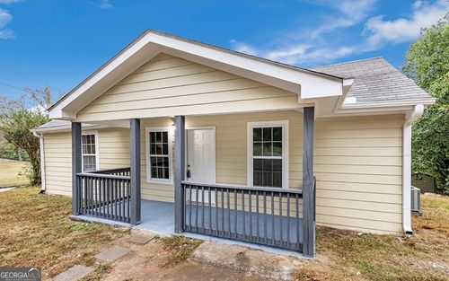 2502 Park Dr, lithonia, GA, 30058-4530 | Card Image