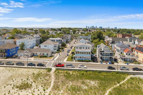 43 Dolphin Ave, Winthrop, MA, 02152-1221 | Card Image