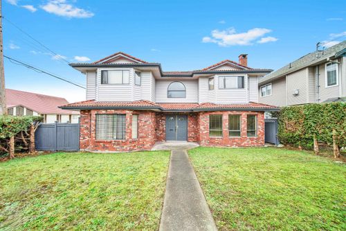7893 Cumberland St, Burnaby, BC, V3N3Y6 | Card Image