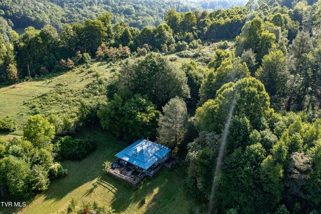 306 Bear Branch Rd, Home with 0 bedrooms, 0 bathrooms and null parking in Roan Mountain TN | Image 34