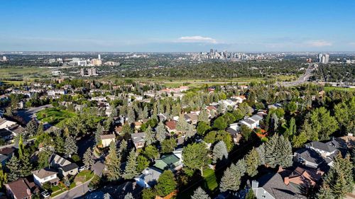 76 Coach Manor Rise Sw, Calgary, AB, T3H1C4 | Card Image