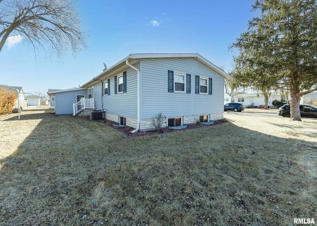 430 15 Th Pl, House other with 3 bedrooms, 3 bathrooms and null parking in Camanche IA | Image 25