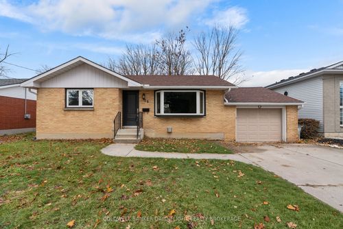 58 John St W, Exeter, ON, N0M1S2 | Card Image