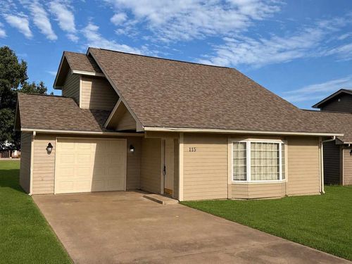 115 S Wedgewood Dr, Stillwater, OK, 74074-6228 | Card Image