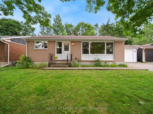 52 Elmer Ave, Orillia, ON, L3V2S7 | Card Image
