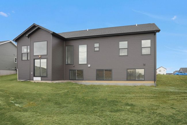 2826 Autumn Woods Dr, House other with 5 bedrooms, 3 bathrooms and null parking in Cedar Falls IA | Image 38