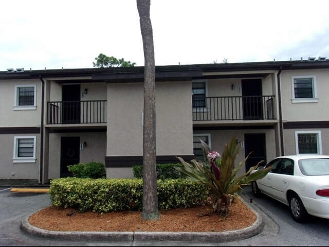 Regency Dr, Melbourne, FL 32935