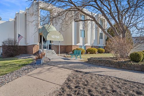 313-10750 Rockford Rd, Plymouth, MN, 55442-2879 | Card Image