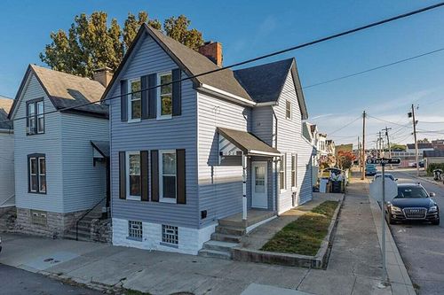 121 Taylor Ave, Bellevue, KY, 41073-1047 | Card Image