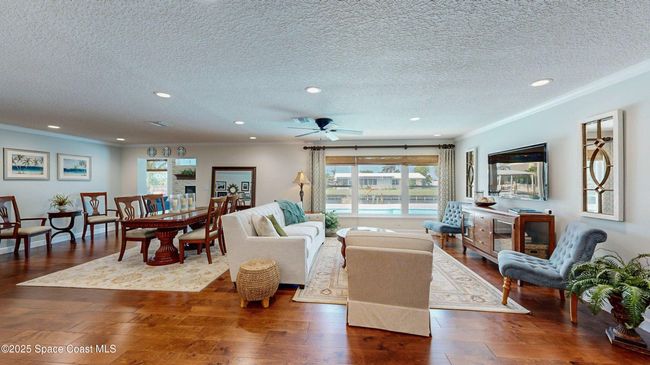 211 Jamaica Dr, House other with 3 bedrooms, 3 bathrooms and null parking in Cocoa Beach FL | Image 23