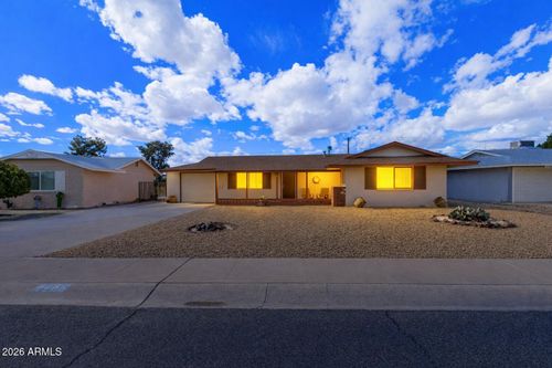 12236 N Pebble Beach Dr, Sun City, AZ, 85351-3324 | Card Image