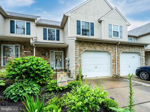 1778 Pinewind Dr, ALBURTIS, PA, 18011-2708 | Card Image
