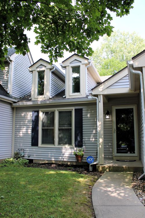 1058 Chatham Ln W, Delaware, OH, 43015-1464 | Card Image