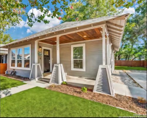 115 Sharer St, San Antonio, TX, 78208-1937 | Card Image