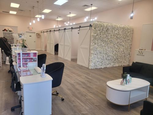 6274 S 108th St, Hales Corners, WI, 53130-2527 | Card Image