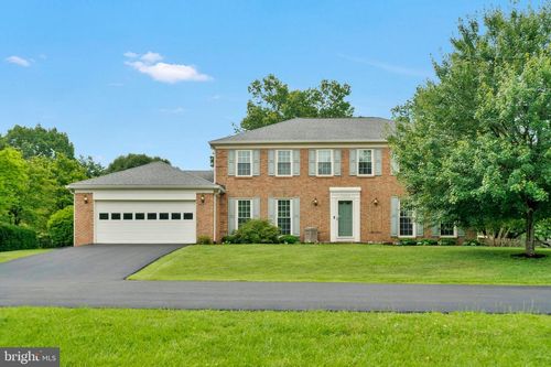 1008 Riva Ridge Dr, GREAT FALLS, VA, 22066-1620 | Card Image