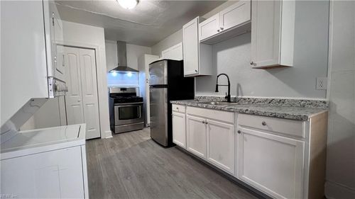 6-1707 Holladay St, Portsmouth, VA, 23704-2015 | Card Image