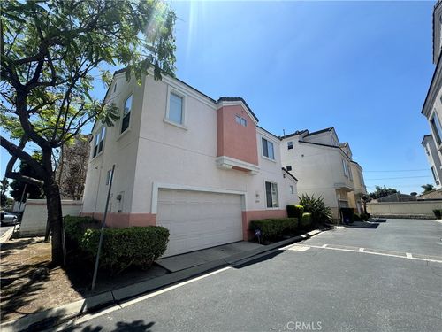 12690 Antigua Ct, Lynwood, CA, 90262-5380 | Card Image