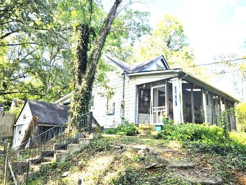 1331 Gunbarrel Rd, Chattanooga, TN, 37421-4117 | Card Image