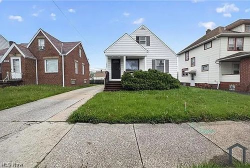 10721 Plymouth Ave, Garfield Heights, OH, 44125-2701 | Card Image