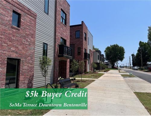 927 Se 10th St, Bentonville, AR, 72712-6425 | Card Image