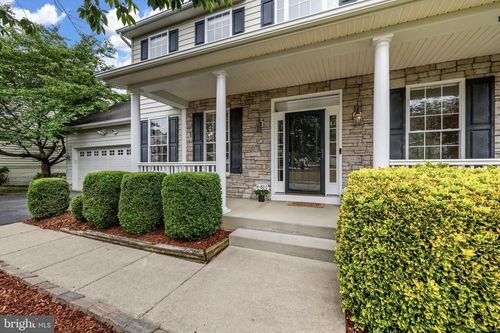 9914 Holland Meadows Ct, Fredericksburg, VA, 22408-9436 | Card Image