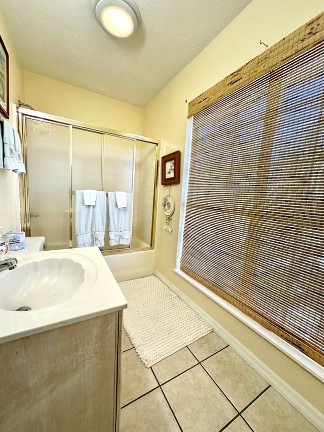 660 1 St St, House other with 3 bedrooms, 4 bathrooms and null parking in CEDAR KEY FL | Image 45