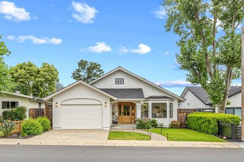 495 W Main Ave, Morgan Hill, CA, 95037-4138 | Card Image