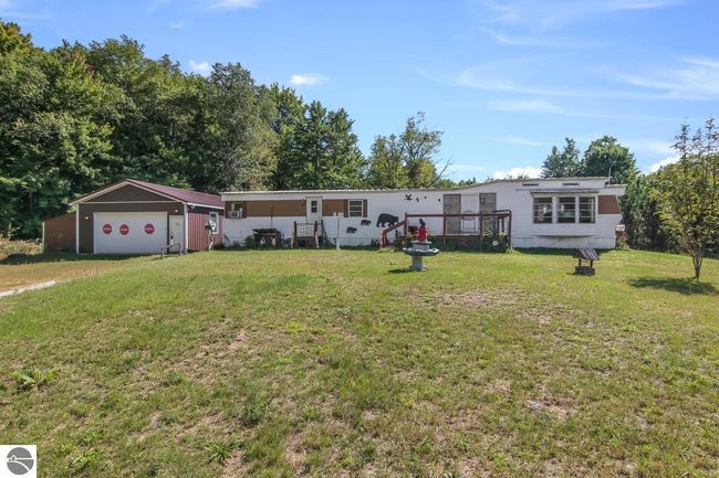 11349 W 10 Rd, House other with 2 bedrooms, 1 bathrooms and null parking in Copemish MI | Image 4