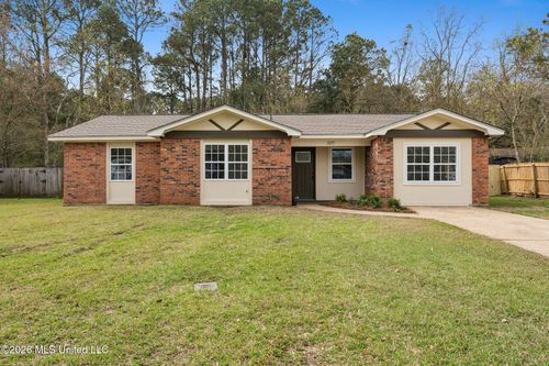 2217 Briargate Dr, Gautier, MS, 39553-4437 | Card Image