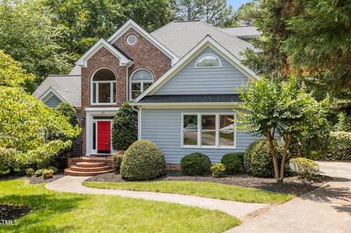 215 Collinson Dr, Chapel Hill, NC, 27514-6746 | Card Image