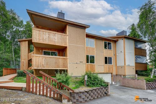 9a-7530 Foxridge Way, Anchorage, AK, 99518-2782 | Card Image