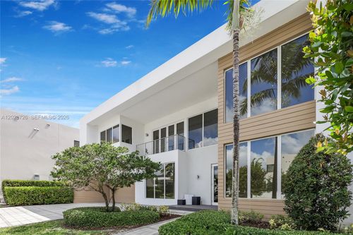 7441 Nw 102nd Ct, Doral, FL, 33178 | Card Image
