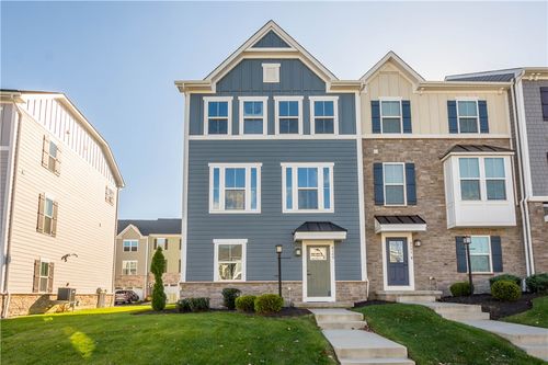 4108 Spruce St, Gibsonia, PA, 15044 | Card Image