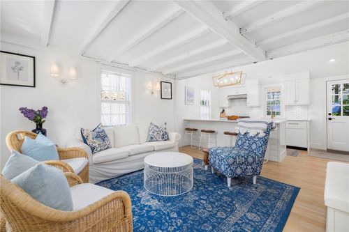 36 William St, Newport, RI, 02840-3307 | Card Image