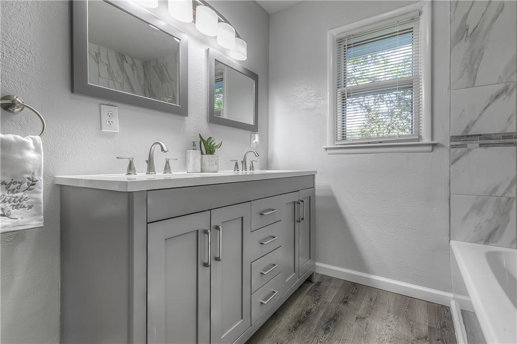 Montgall Ave, Kansas City, MO 64132