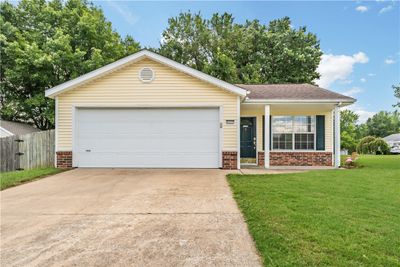 3117 W Wildflower Street, House other with 2 bedrooms, 2 bathrooms and null parking in Fayetteville AR | Image 1