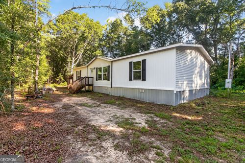 219 Compass Rd, Jesup, GA, 31545-8805 | Card Image