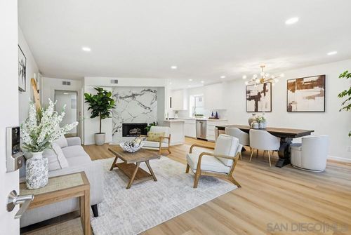 unit-2-3116 Groton Way, San Diego, CA, 92110-5423 | Card Image