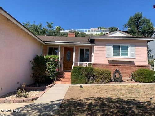 10137 Lanark St, Sun Valley, CA, 91352-4238 | Card Image