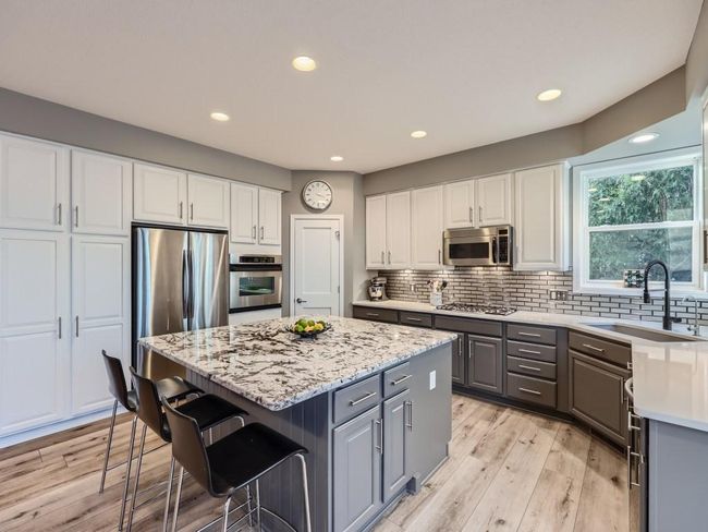 17426 66 Th Pl N, House other with 4 bedrooms, 3 bathrooms and null parking in Maple Grove MN | Image 9