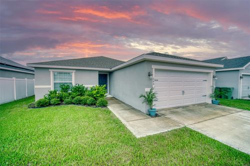 648 Lorient Dr, EAGLE LAKE, FL, 33839-5217 | Card Image