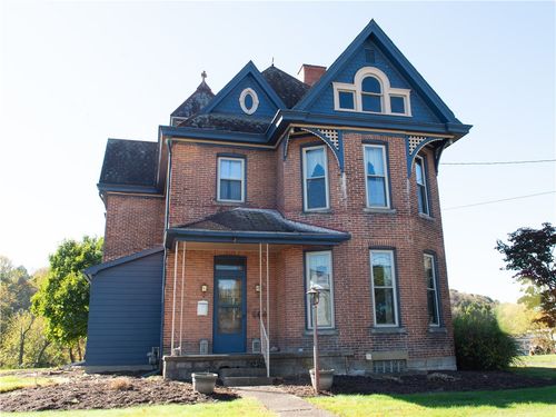 664 E Greene St, Waynesburg, PA, 15370-1758 | Card Image