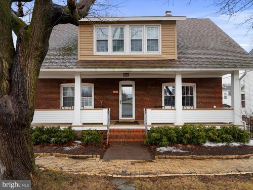 106 W 10th Ave, ALTOONA, PA, 16601-5354 | Card Image