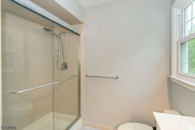 8 Kevin Dr, House other with 4 bedrooms, 2 bathrooms and null parking in Flanders NJ | Image 21