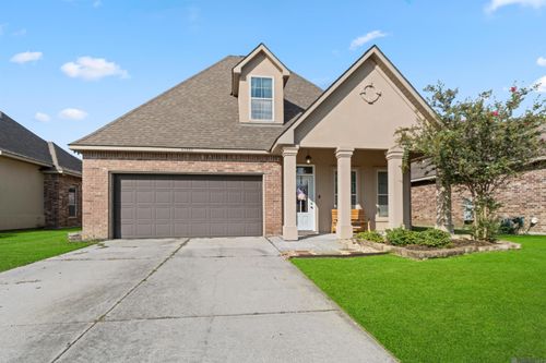 42338 Lakestone Dr, Prairieville, LA, 70769-6383 | Card Image
