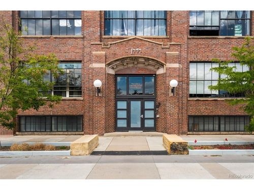 210-1777 E 39th Ave, Denver, CO, 80205-3472 | Card Image